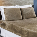 Jogo de lençol plush aveludado soft conforto em cama casal, tecido macio e quente ideal para o inverno
